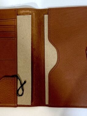 SHINOLA LEATHER MED. JOURNAL/IPAD COVER NWT